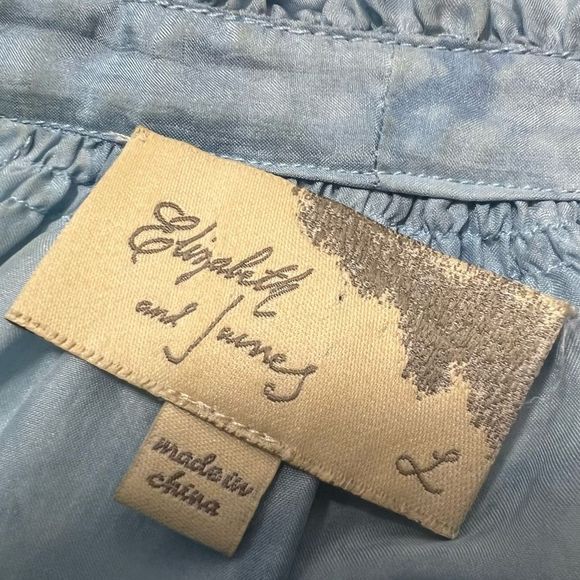 Elizabeth and James Light Blue Blouse - Picture 4 of 11